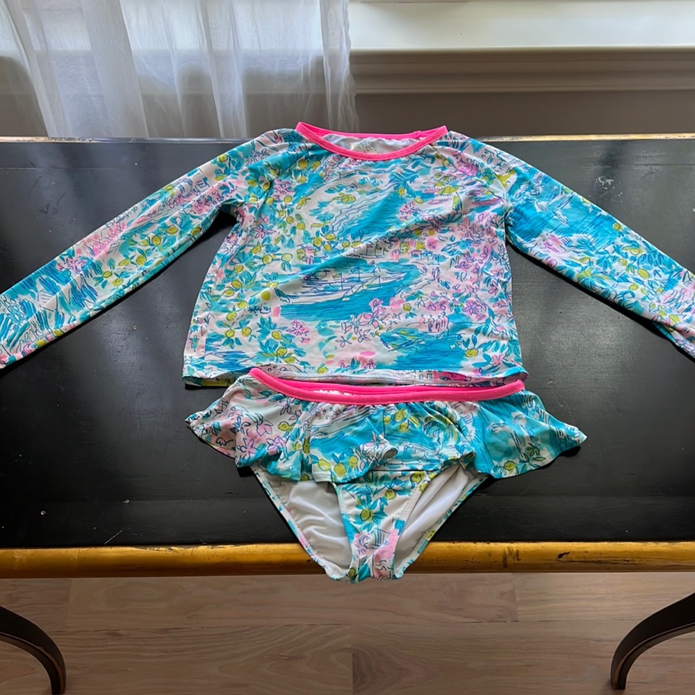 Kids, Lilly Pulitzer, size 10, barely worn, swim top w/bottoms